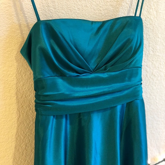 Teal Dress👗 - Picture 2 of 4